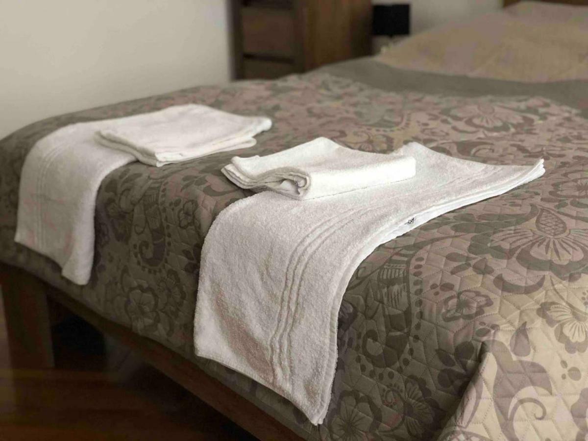Centrally-Located Authentic Apartment Wina Bagian luar foto